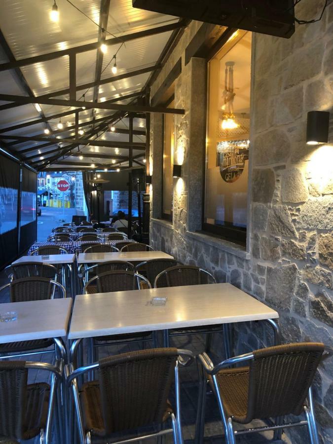 Hotel Tres Estrellas Casa Maribona Gela El Puente  Екстер'єр фото
